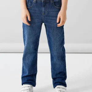 NKMRYAN – Raka mörkblå jeans